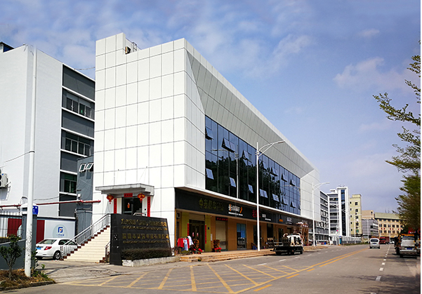 临泉住宅公寓幕墙修缮